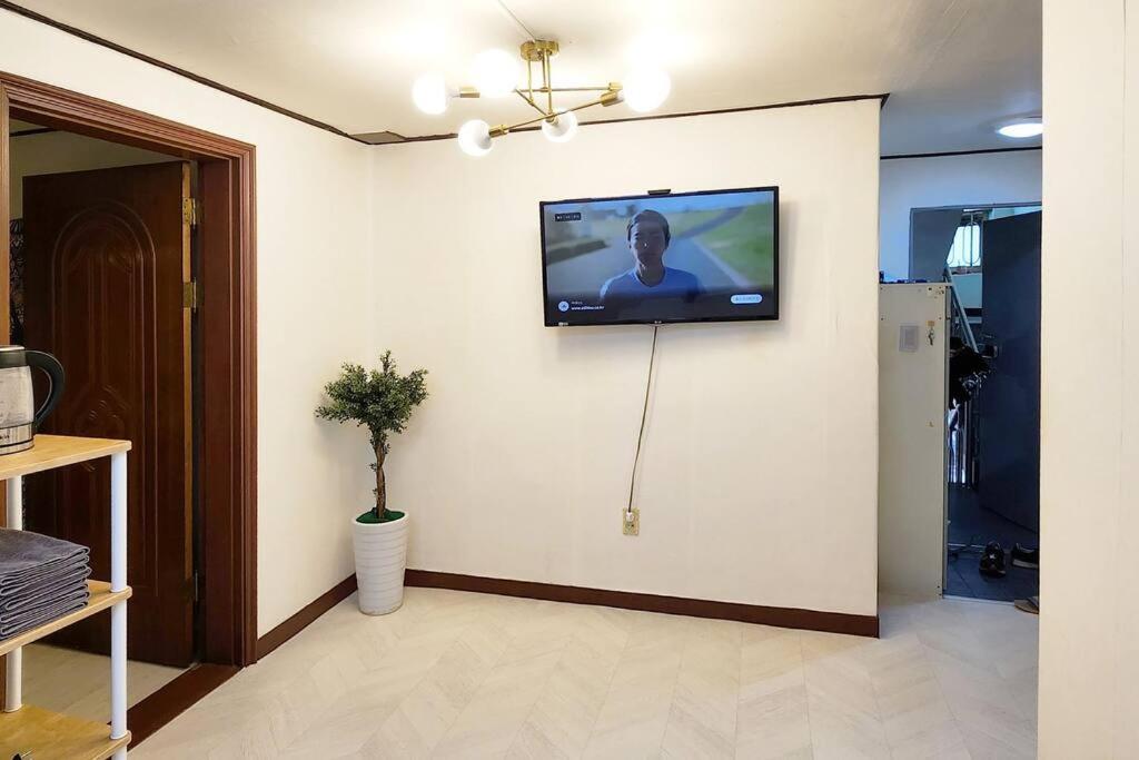 Apartment C2 White Linen House 2br *